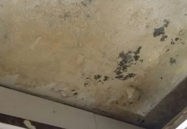 漳县阳台漏水维修公司分享下漳县卫生间渗水维修需要注意哪些问题。